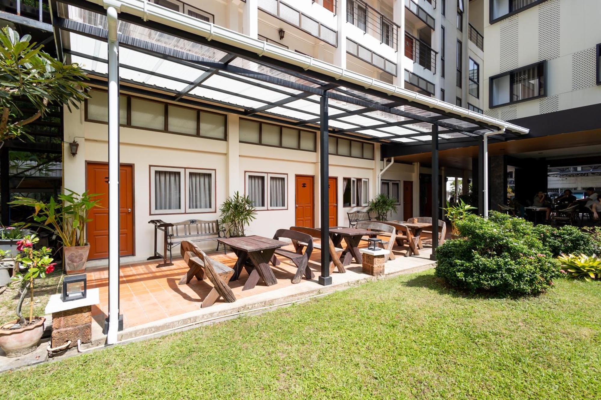 Penpark Place Bangkok Eksteriør billede